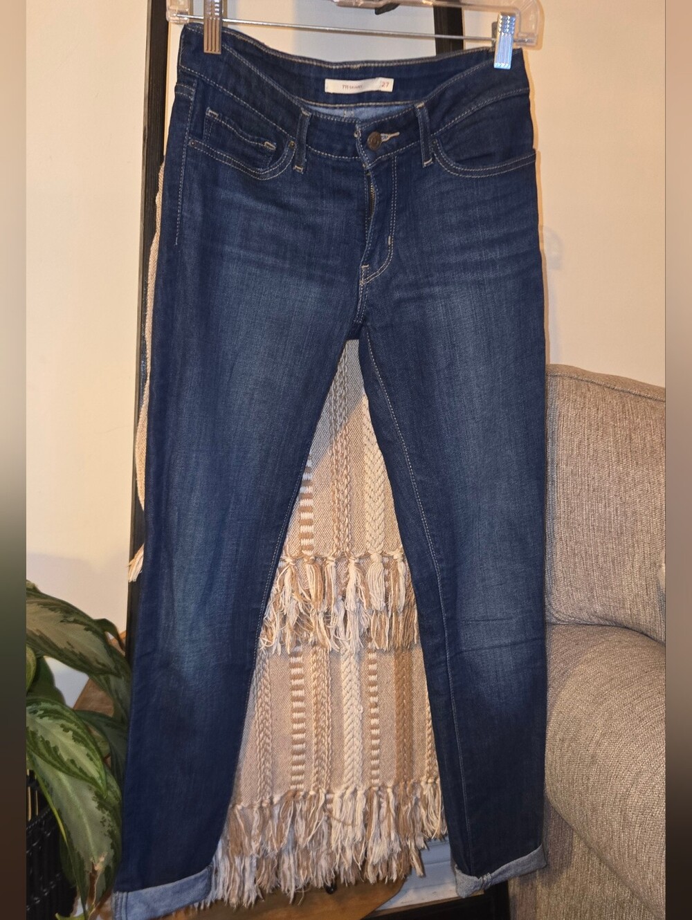 Levi's Dark Wash Cuffed Stretch Skinny Jeans | Size 27x30